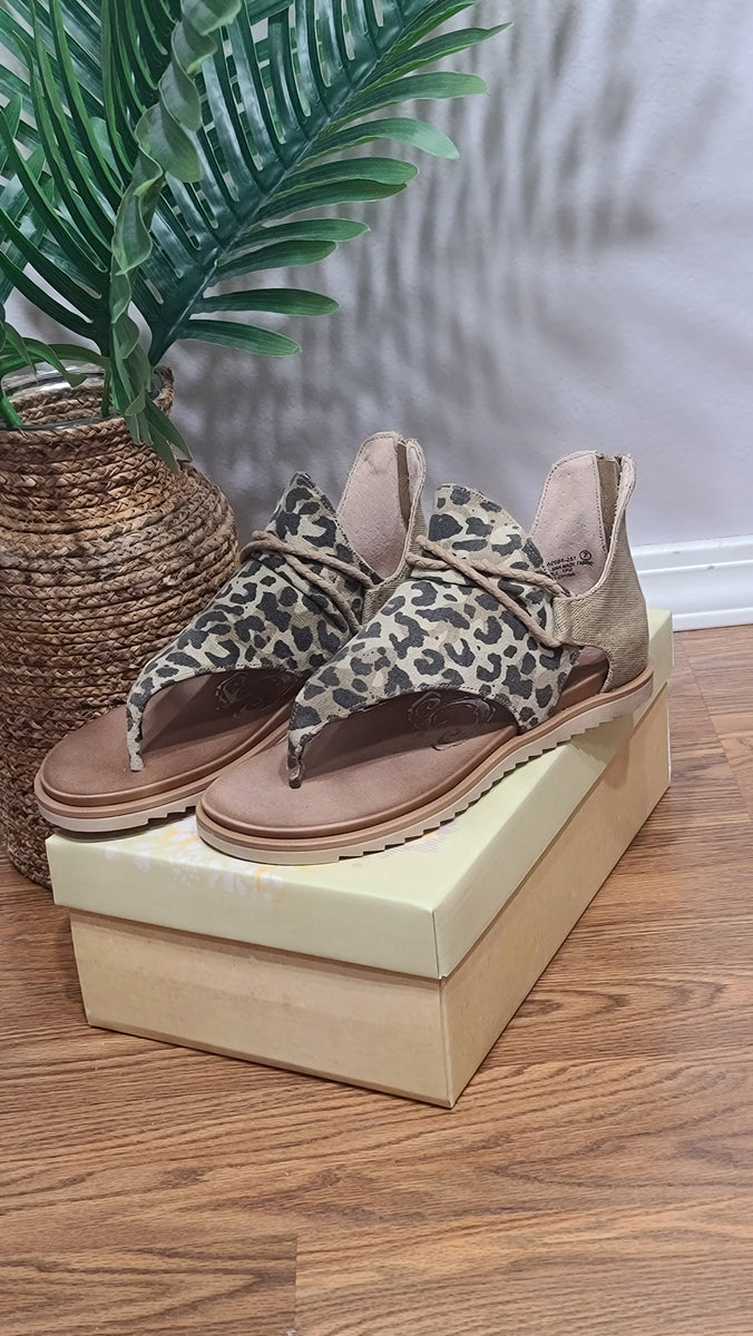 Very g discount sparta leopard sandals