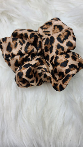 Galleria Leopard Scrunchie